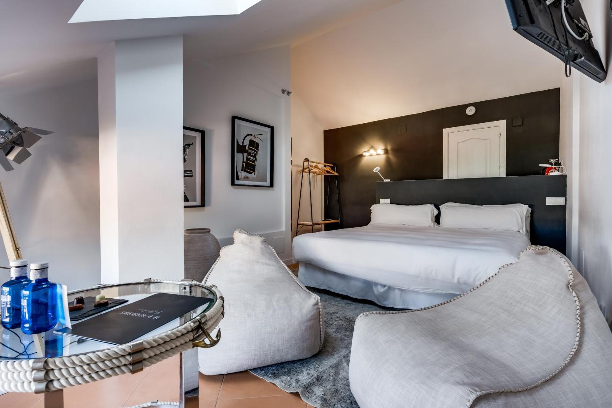Molo Luxury Suites Puerto Banus Marbella Exterior foto